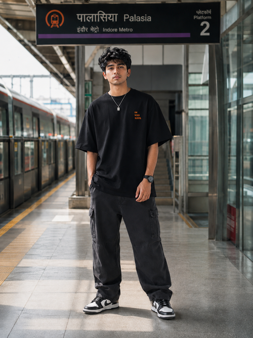 DEBT//01 Oversized Tee
